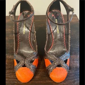 Women's BCBG Heel brown leather Orange Pony Hair 7
